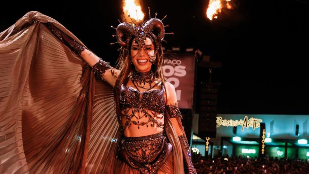 Ensaios da Anitta em Recife